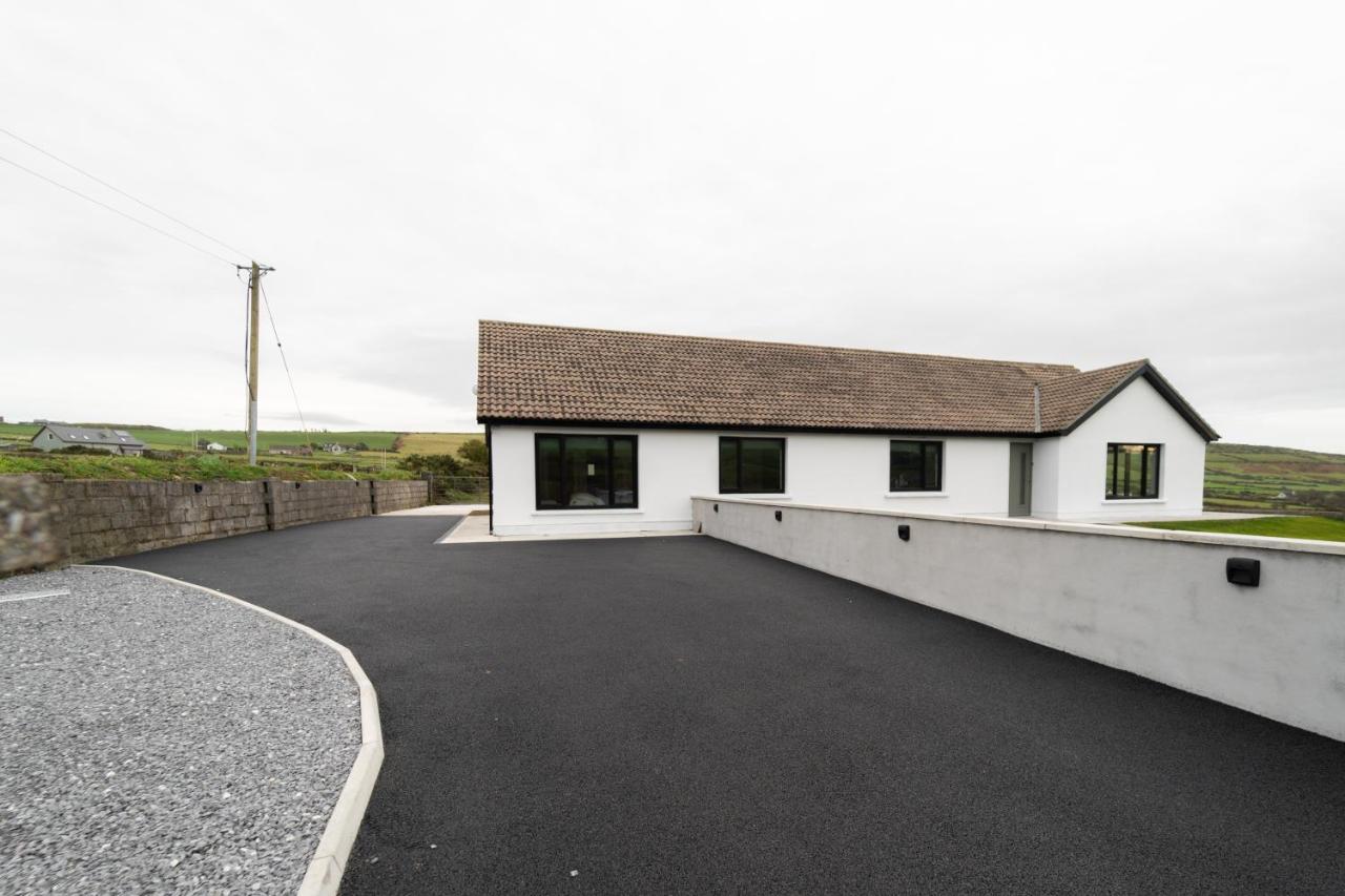 Dingle Way Snug, Luxury Apartment Exterior foto